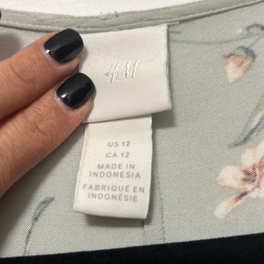 Maxi H&M DRESS - Picture 3 of 3